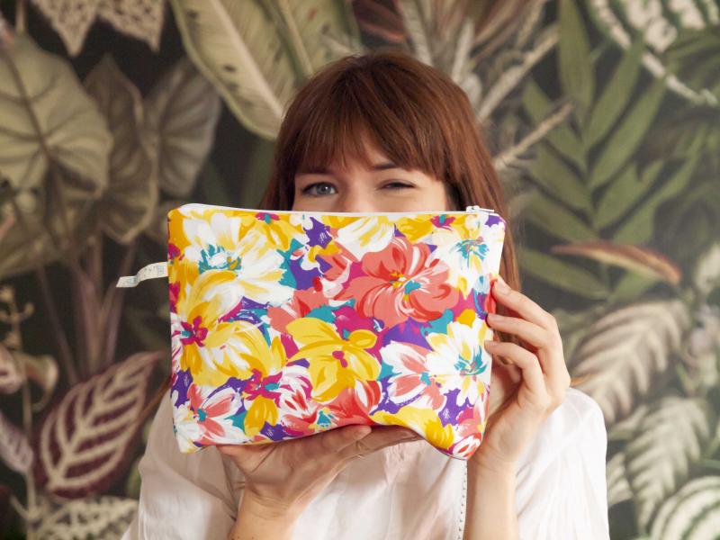 the Upcycling Splah Bag is a fantastic eye-catcher